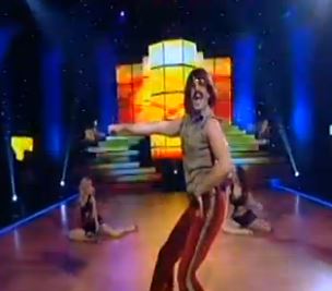 ΒΙΝΤΕΟ-Ο Τόνι Σφήνος έβαλε φωτιά στο Dancing