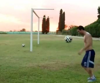 ΒΙΝΤΕΟ-Το πρωτοχρονιάτικο μαγικό του Μέσι