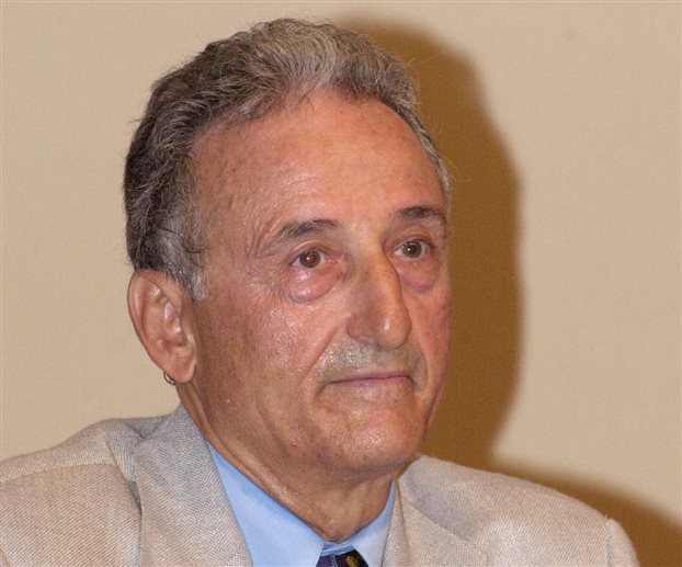 «Φωτογράφισε» πολιτικά πρόσωπα ο Κάντας