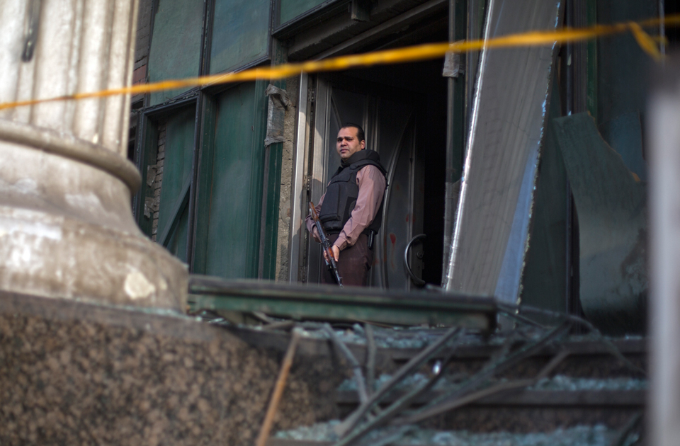 Κάιρο: 3 νεκροί και 47 τραυματίες