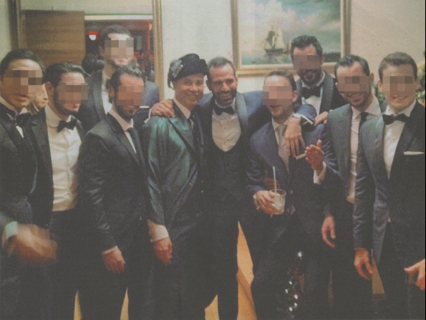 Το πάρτι των… αποφοίτων στη βίλα του Mr Hellas Power