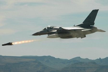 Ισραηλινά F-16 βομβάρδισαν τη Γάζα