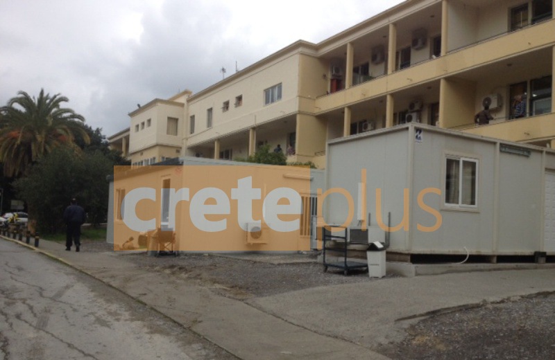 ΒΙΝΤΕΟ-Βγάζουν τους νεκρούς στα μπαλκόνια