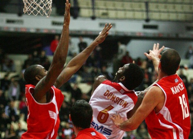 Ο Ολυμπιακός τη νίκη, η Ν. Κηφισιά τις εντυπώσεις