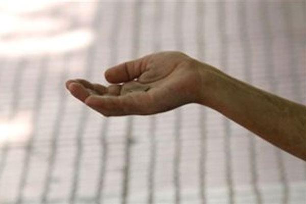 «Μαϊμού» φτωχοί και στην Ιταλία