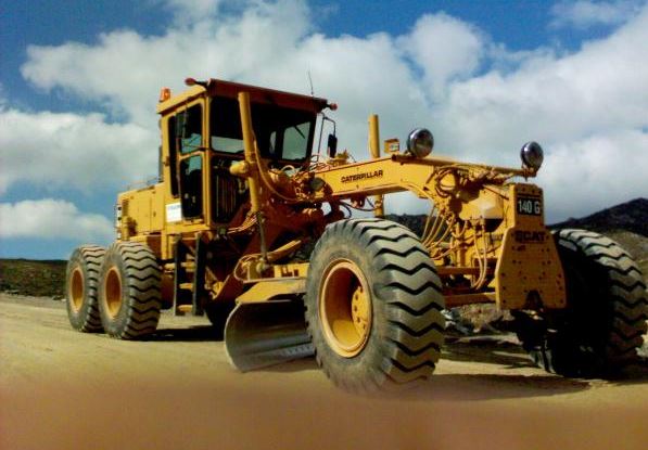 Έκλεψαν πετρέλαιο από γκρέιντερ της Περιφέρειας