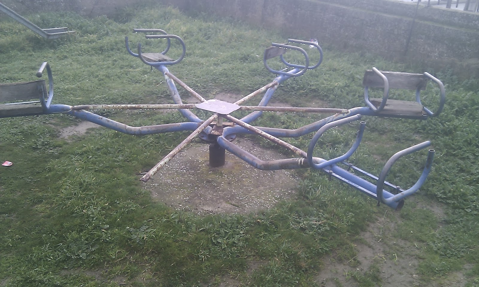 ΦΩΤΟ-Ακρωτηριάστηκε 7χρονος σε παιδική χαρά