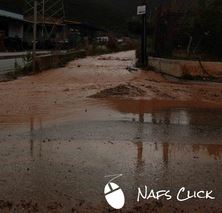ΦΩΤΟ-Πλημμύρισαν δρόμοι στη Ναύπακτο