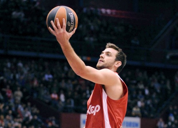 Μάντζαρης: Ζητάμε συγγνώμη από τον κόσμο