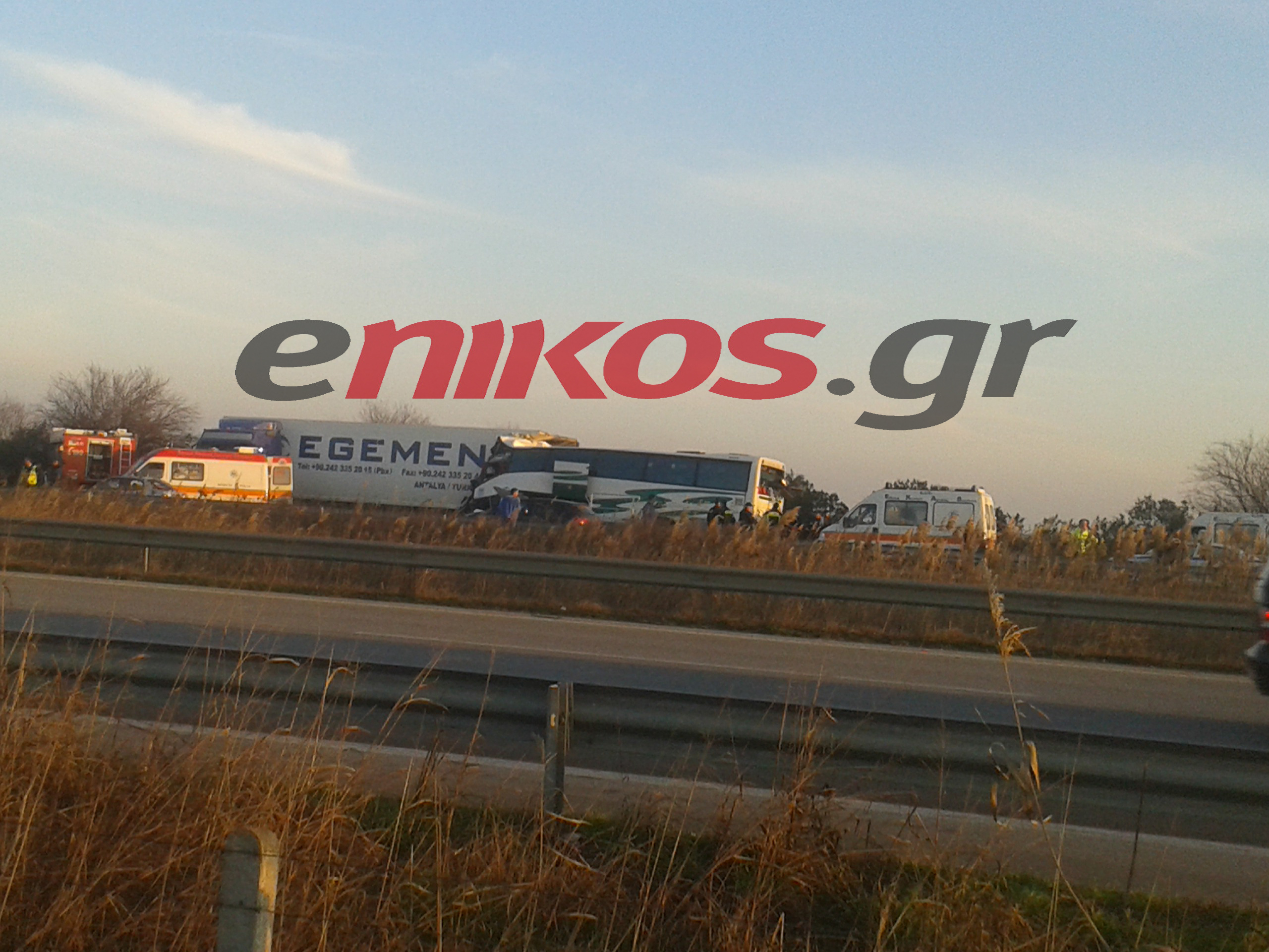 ΦΩΤΟ από το δυστύχημα στα Μάλγαρα