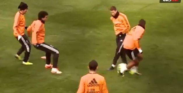 ΒΙΝΤΕΟ-Ο Ρονάλντο έκανε “χαζό” τον Πέπε