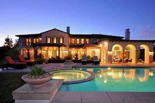 Βρήκαν κοκαΐνη στην έπαυλη του Μπίμπερ