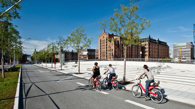 Το Αμβούργο ταξιδεύει στο μέλλον χωρίς αυτοκίνητα