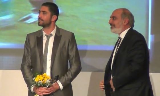 Κρεμάει τα παπούτσια του ο Κωνσταντίνου