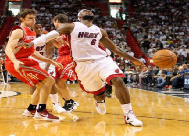 ΒΙΝΤΕΟ-LeBroning: H νέα μόδα που κάνει θραύση