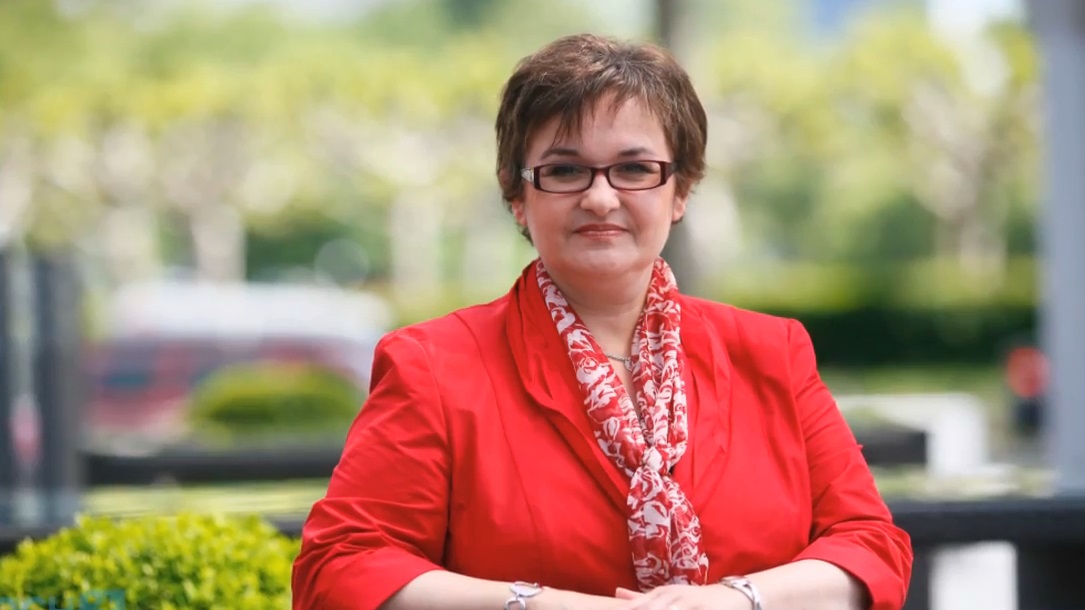 Γερμανίδα η αντικαταστάτρια του Άσμουνσεν