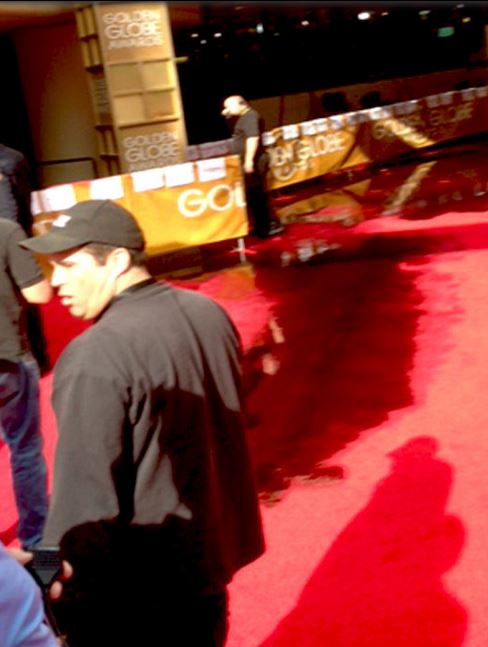 Έσπασαν τα νερά στο «κόκκινο χαλί»