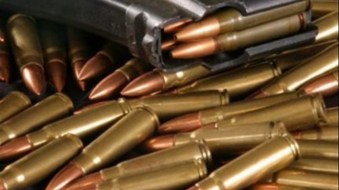 Ποιοι υπογράφουν τις επιστολές στους φακέλους