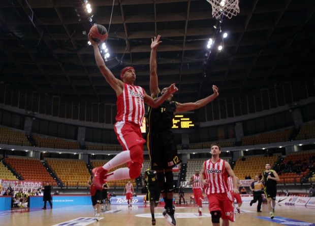 Δυσκολεύτηκε ο Ολυμπιακός