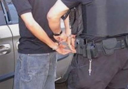 Μαθητής πέταξε καπνογόνο στην τάξη