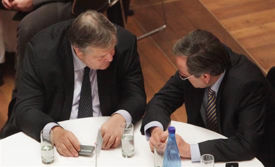 Αναζητούν «έκπτωση» στις μεταρρυθμίσεις