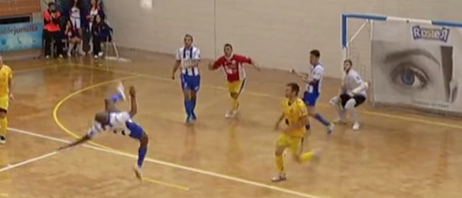 ΒΙΝΤΕΟ-Ένας άγνωστος Πελέ