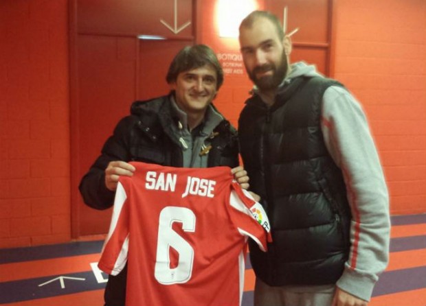 ΒΙΝΤΕΟ-Το δώρο του Βαλβέρδε στον Σπανούλη