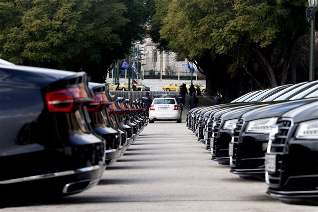 Γεύμα με… πηγαδάκια