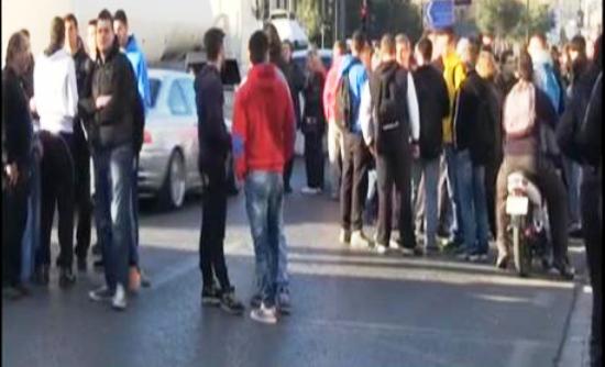 ΤΩΡΑ-Κλειστή η Πειραιώς από εκπαιδευτικούς