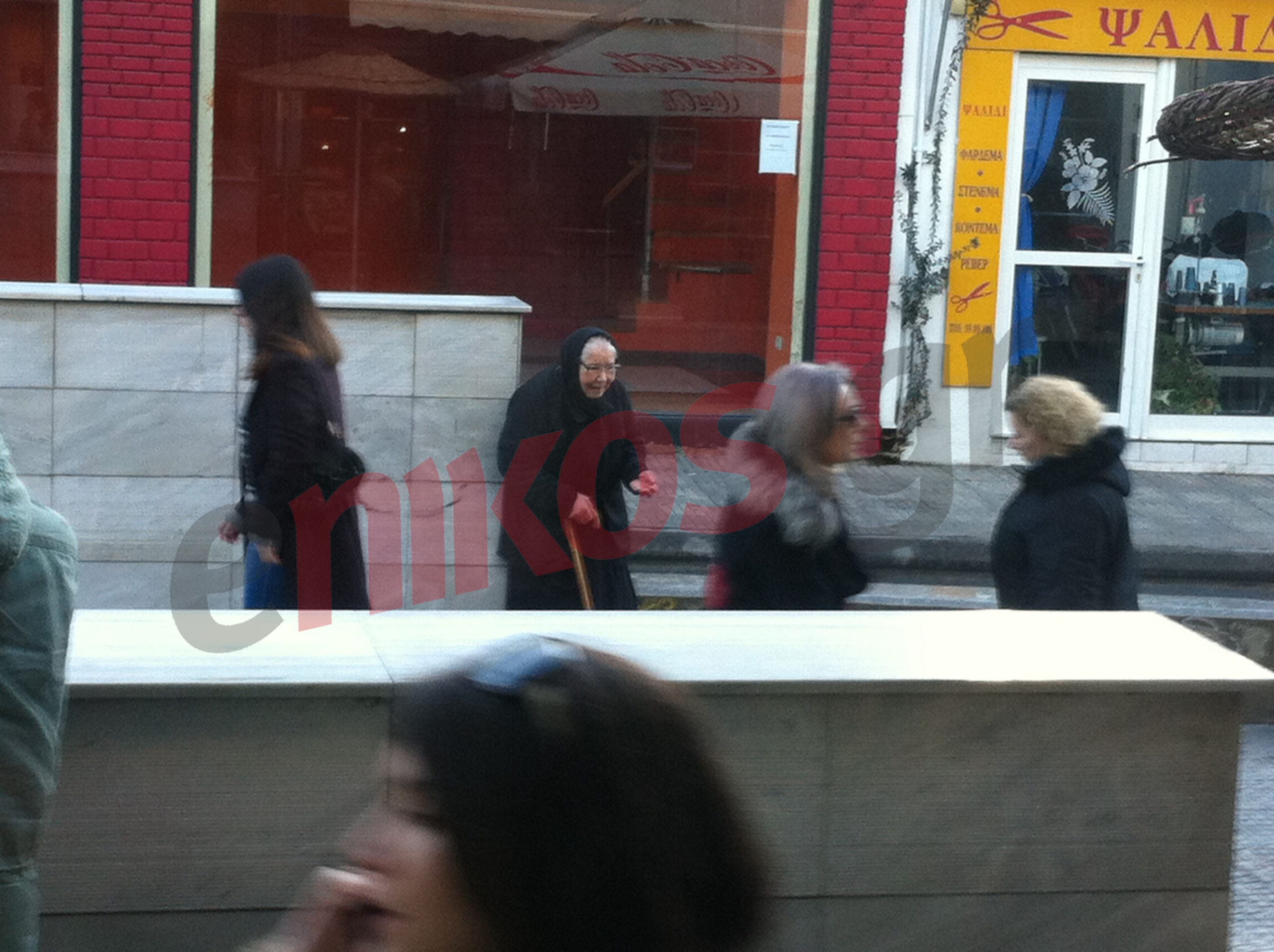 ΦΩΤΟ-Το φάντασμα της πείνας δίπλα μας