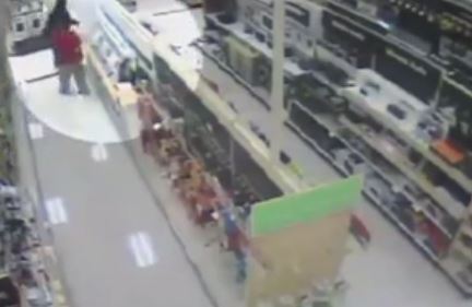 ΒΙΝΤΕΟ-Ο ληστής με το πατίνι