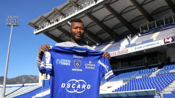 Με το 12 ο Σισέ