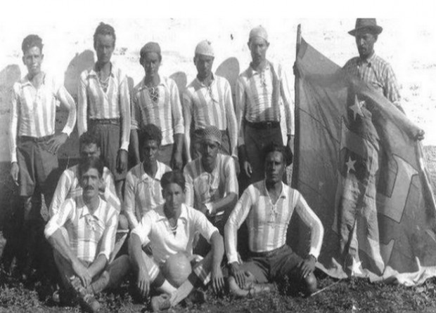 ΦΩΤΟ-Ποδοσφαιριστές ήταν σκλάβοι των Ναζί