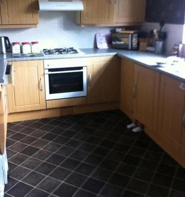 perierga.gr - Μικροί… πρωταθλητές στο κρυφτό!