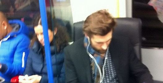 ΦΩΤΟ-Έτσι θα βρίσκετε πάντα θέση στο μετρό