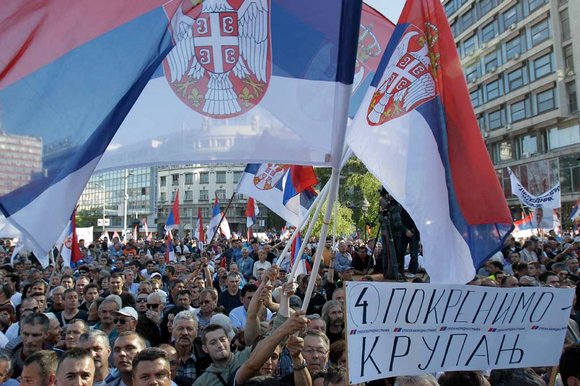 Σαρώνουν οι Προοδευτικοί στη Σερβία