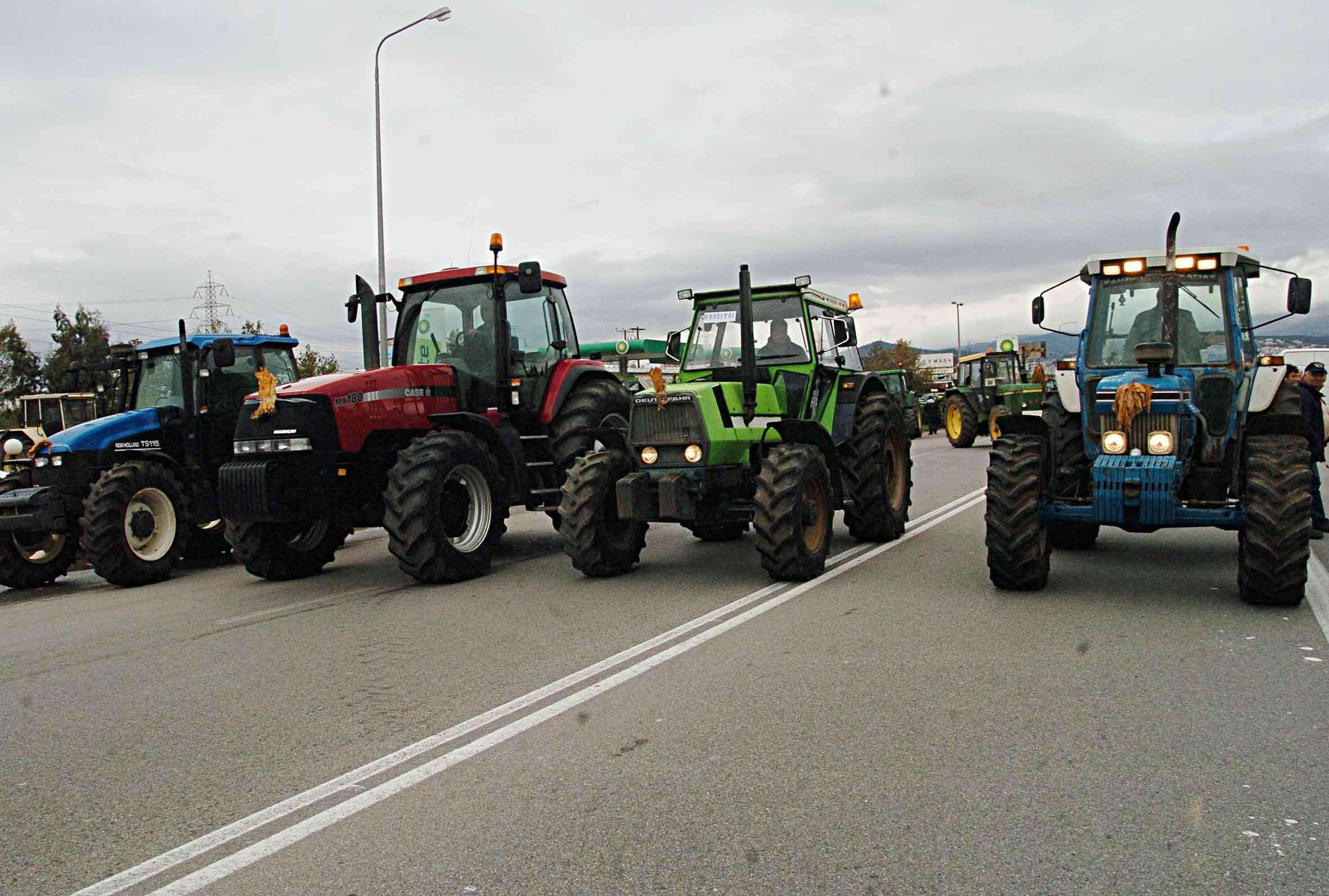Κατεβαίνουν τα τρακτέρ στην Αθήνα