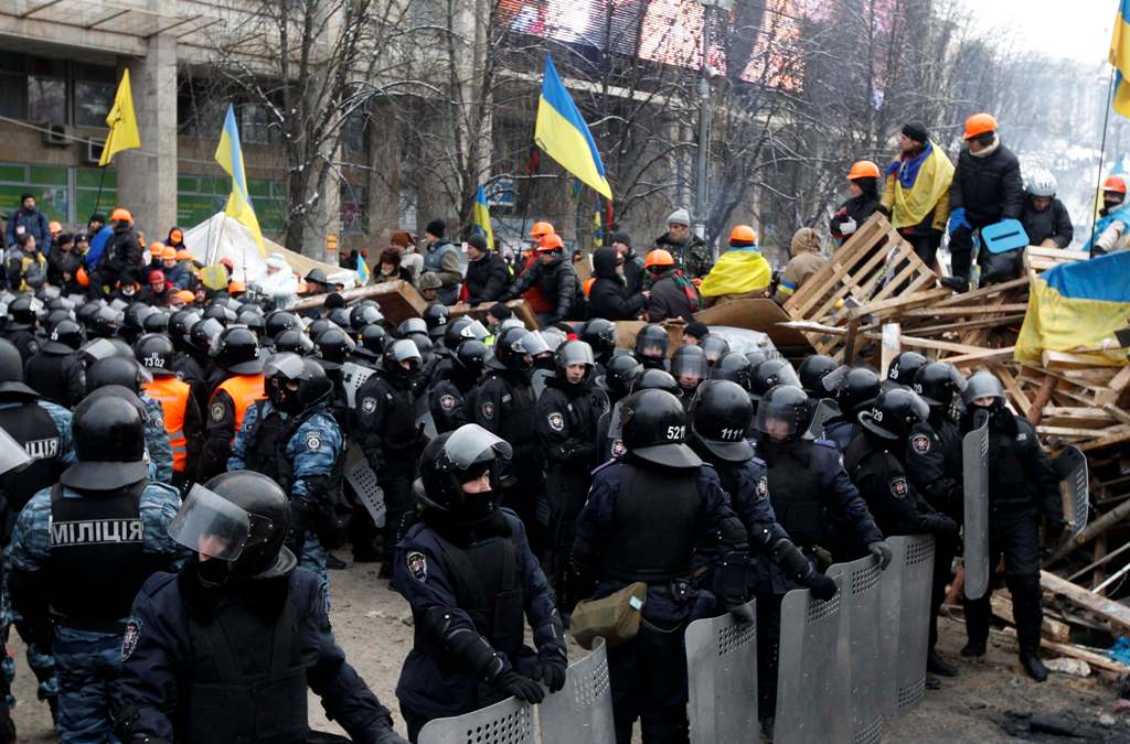 Νέες συγκρούσεις στο Κίεβο