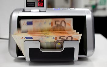 Έξτρα φόρος στις συντάξεις-Αναλυτικά παραδείγματα