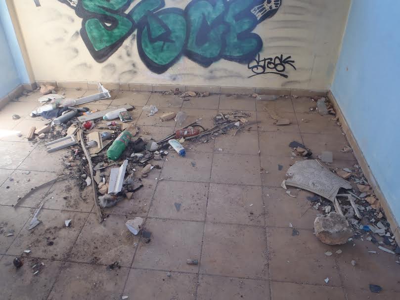 ΦΩΤΟ-Εικόνες ντροπής σε γήπεδο της Λαμίας