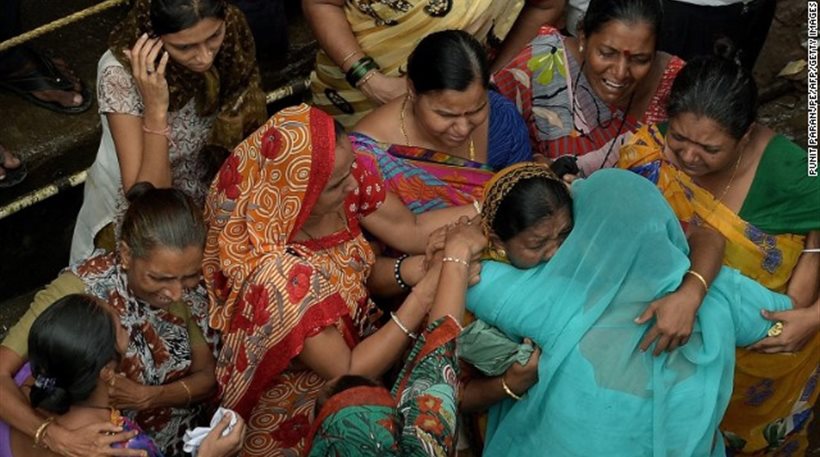 Πάντρεψε την 12χρονη κόρη του