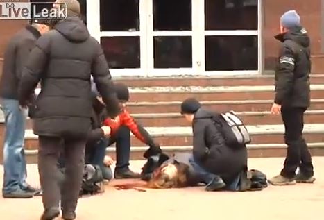Oυκρανία: Βίντεο σοκ-Την σκότωσαν μπροστά στην κάμερα