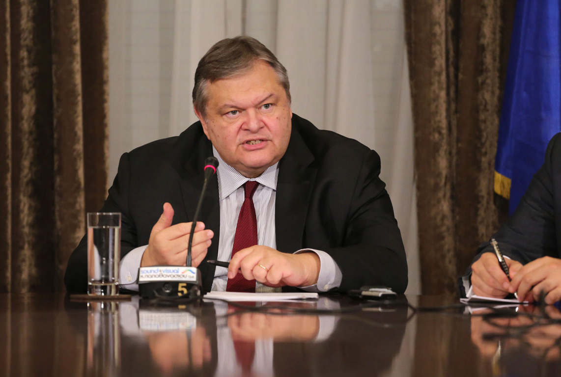 Βενιζέλος: Συγκλονισμένη η διεθνής κοινότητα