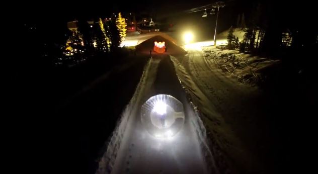 ΒΙΝΤΕΟ-Ανθρώπινο μπόουλινγκ