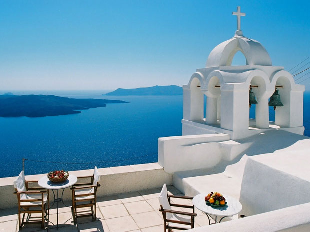 Ένας στους τέσσερις Έλληνες δεν θα πάει διακοπές