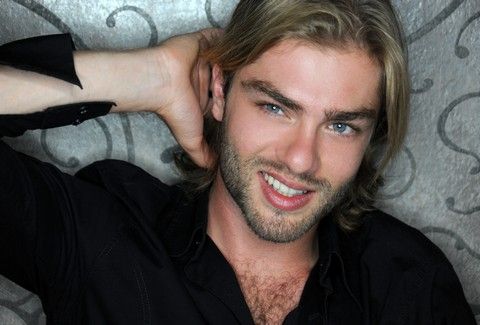 Θύμα τροχαίου ηθοποιός από τα “Κλεμμένα Όνειρα”