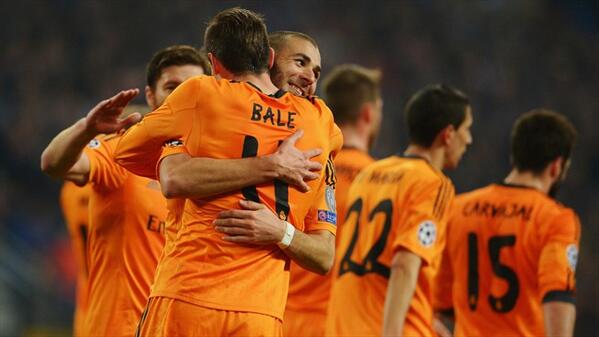 Η Ρεάλ συνέτριψε 6-1 τη Σάλκε