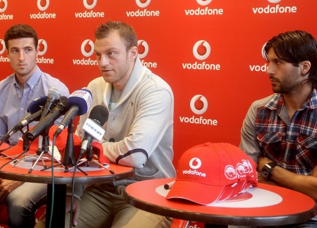 ΦΩΤΟ-«Και την ψυχή μας με την Μάντσεστερ»