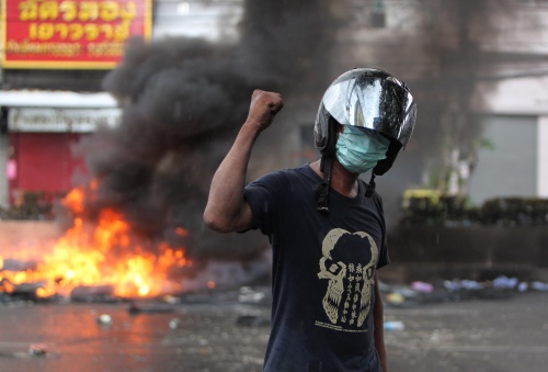 Καθημερινότητα η βία στη Μπανγκόκ