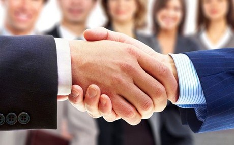 Είστε νέος; 10.000 ευρώ για να ξεκινήσετε